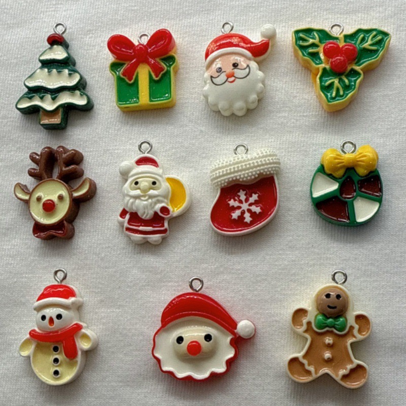 Jewelry Making Resin - 10 szt. Świąteczne zawieszki z żywicy