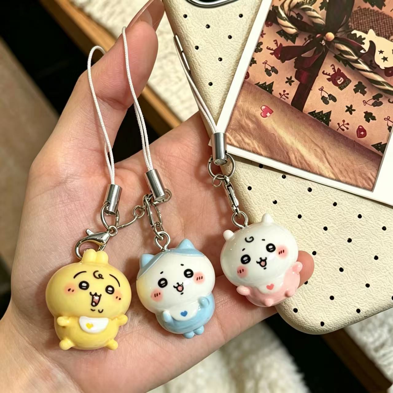 Urocza mała zawieszka z żywicy – Jewelry Making Resin recenzja i cena